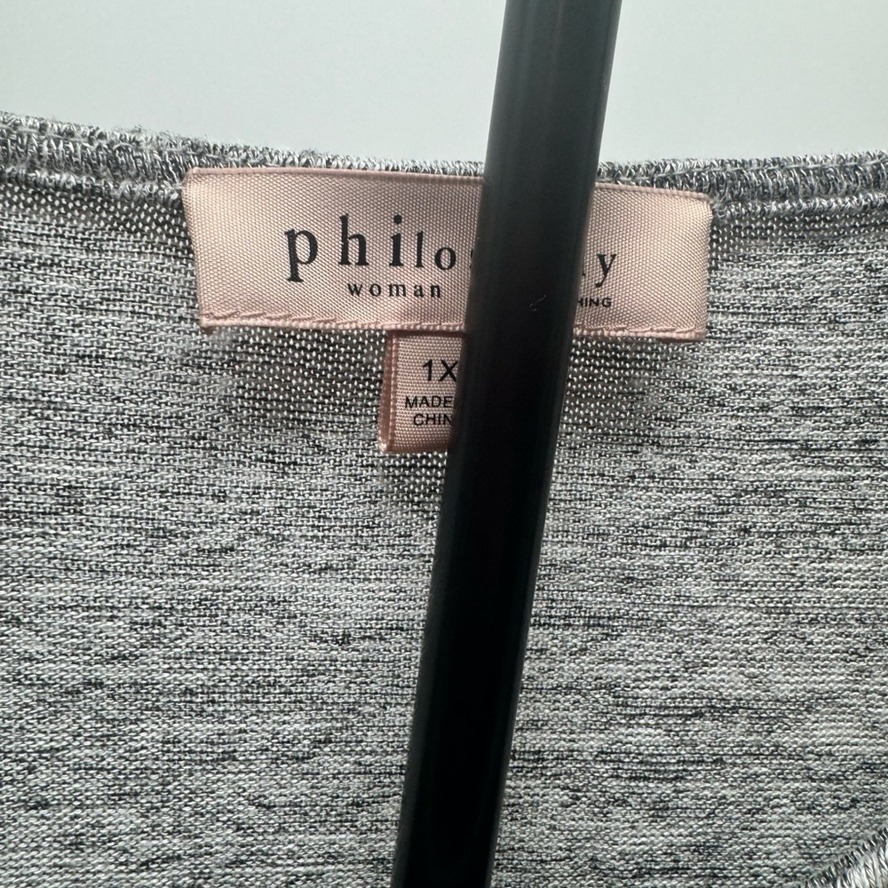 Philosophy Women’s Embellished Gray Long Sleeve Tunic size XL - Picture 7 of 8